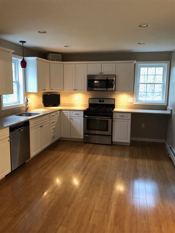 23 Deerfield Road Northwood, NH 03261 - Photo 6 of 27 Gallery Image 6