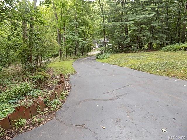 5321 Jendean Lane Rochester, MI 48306 - Photo 39 of 40 DSCN0498 (1).JPG