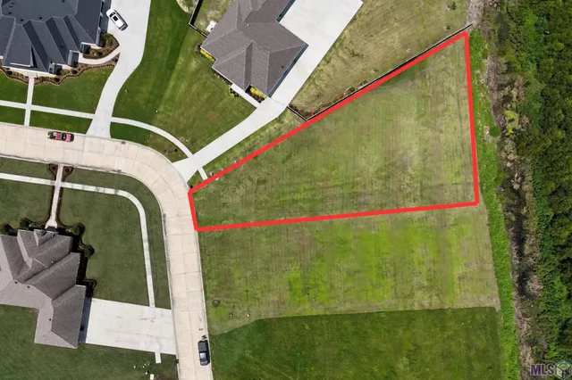 $90,000 | 353 Independence Drive, Houma, LA 70360