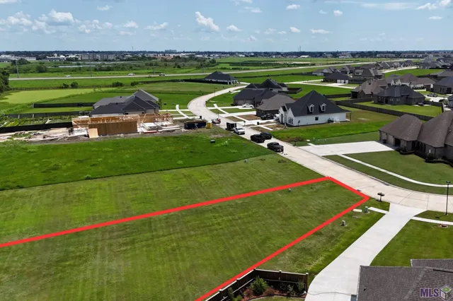 $90,000 | 353 Independence Drive, Houma, LA 70360