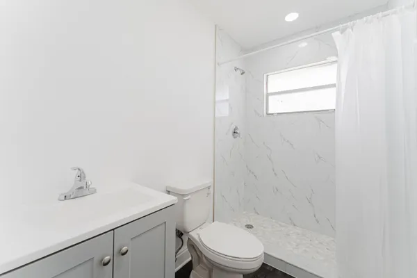 $1,700 | 233 Brittany F, Unit 233, Delray Beach, FL 33446