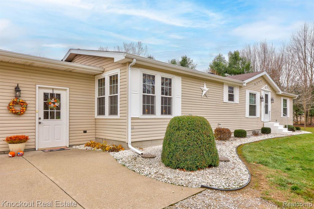 6083 Pinkerton Road Vassar, MI 48768 - Photo 7 of 65 Gallery Image 7