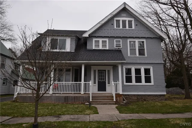 $800 | 317 Clay Street, Unit 3, Watertown, NY 13601