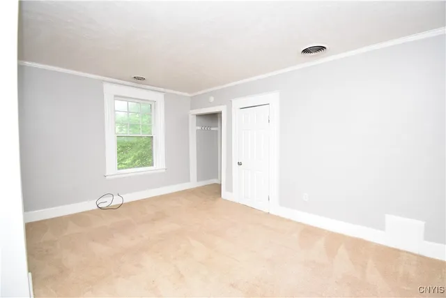 $800 | 317 Clay Street, Unit 3, Watertown, NY 13601