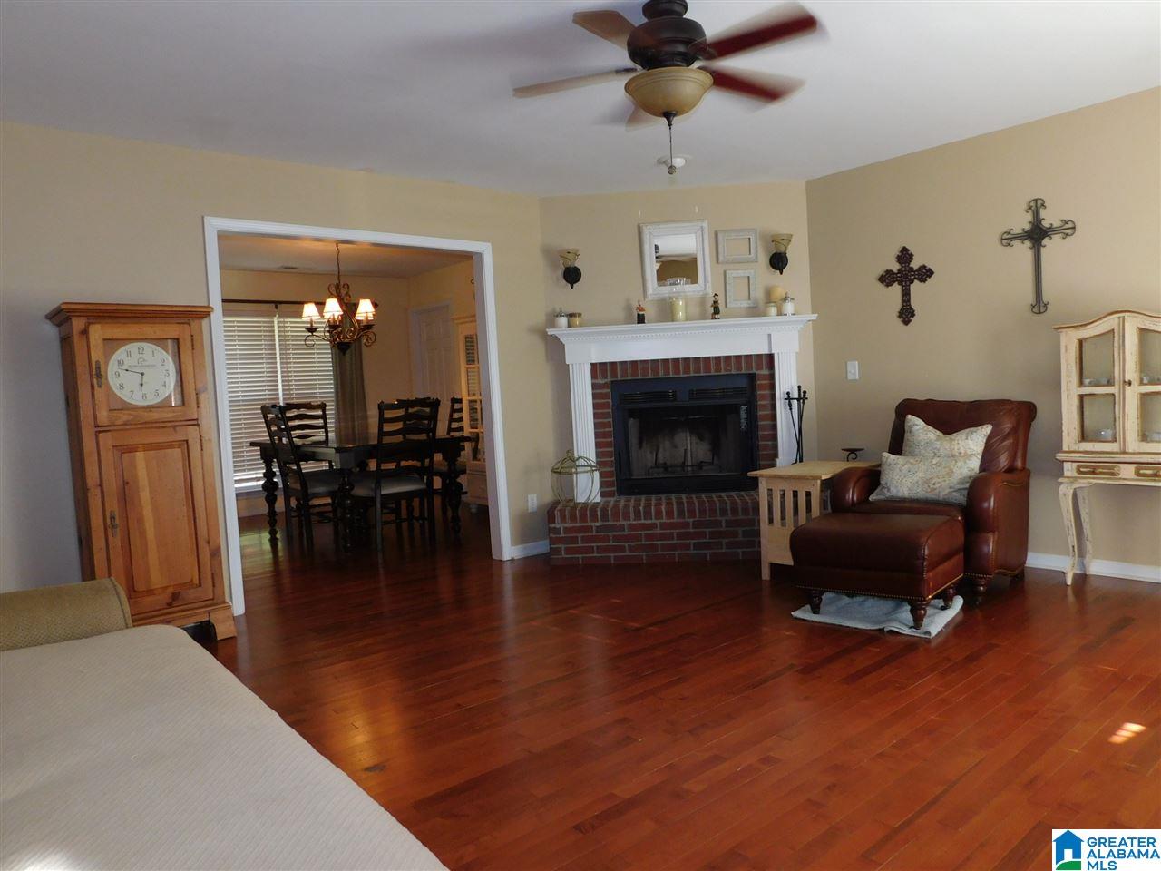 8991 Brasher Road Warrior, AL 35180 - Photo 6 of 36
