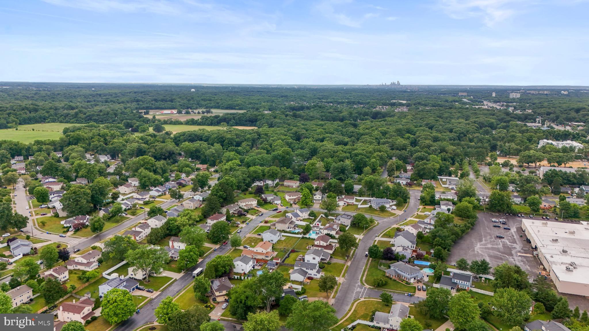 14 Stonebridge Road Cherry Hill, NJ 08003 - Photo 13 of 38