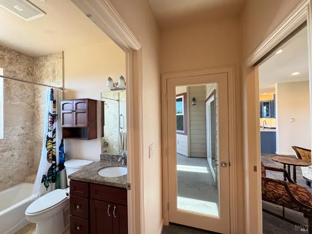 $1,080,975 | 1910 Foothill Drive, Redwood Valley, CA 95470