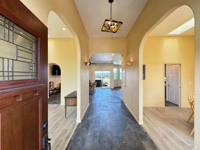 $1,080,975 | 1910 Foothill Drive, Redwood Valley, CA 95470