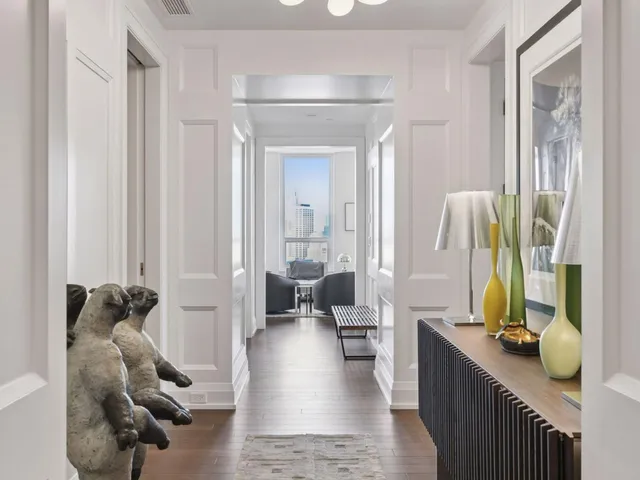 $3,895,000 | 1111 West River Parkway, Unit 33A, Minneapolis, MN 55415