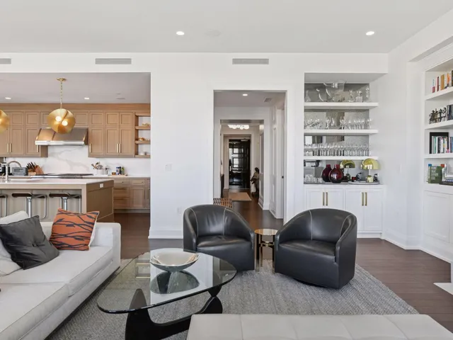 $3,895,000 | 1111 West River Parkway, Unit 33A, Minneapolis, MN 55415
