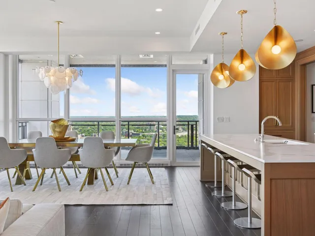 $3,895,000 | 1111 West River Parkway, Unit 33A, Minneapolis, MN 55415