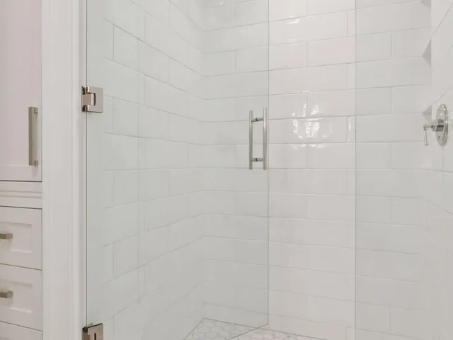 $3,895,000 | 1111 West River Parkway, Unit 33A, Minneapolis, MN 55415