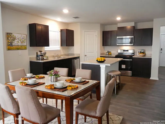 $1,800 | 9506 Ranch Loop, San Antonio, TX 78254