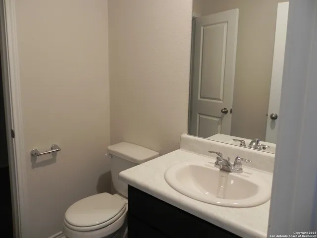 $1,800 | 9506 Ranch Loop, San Antonio, TX 78254