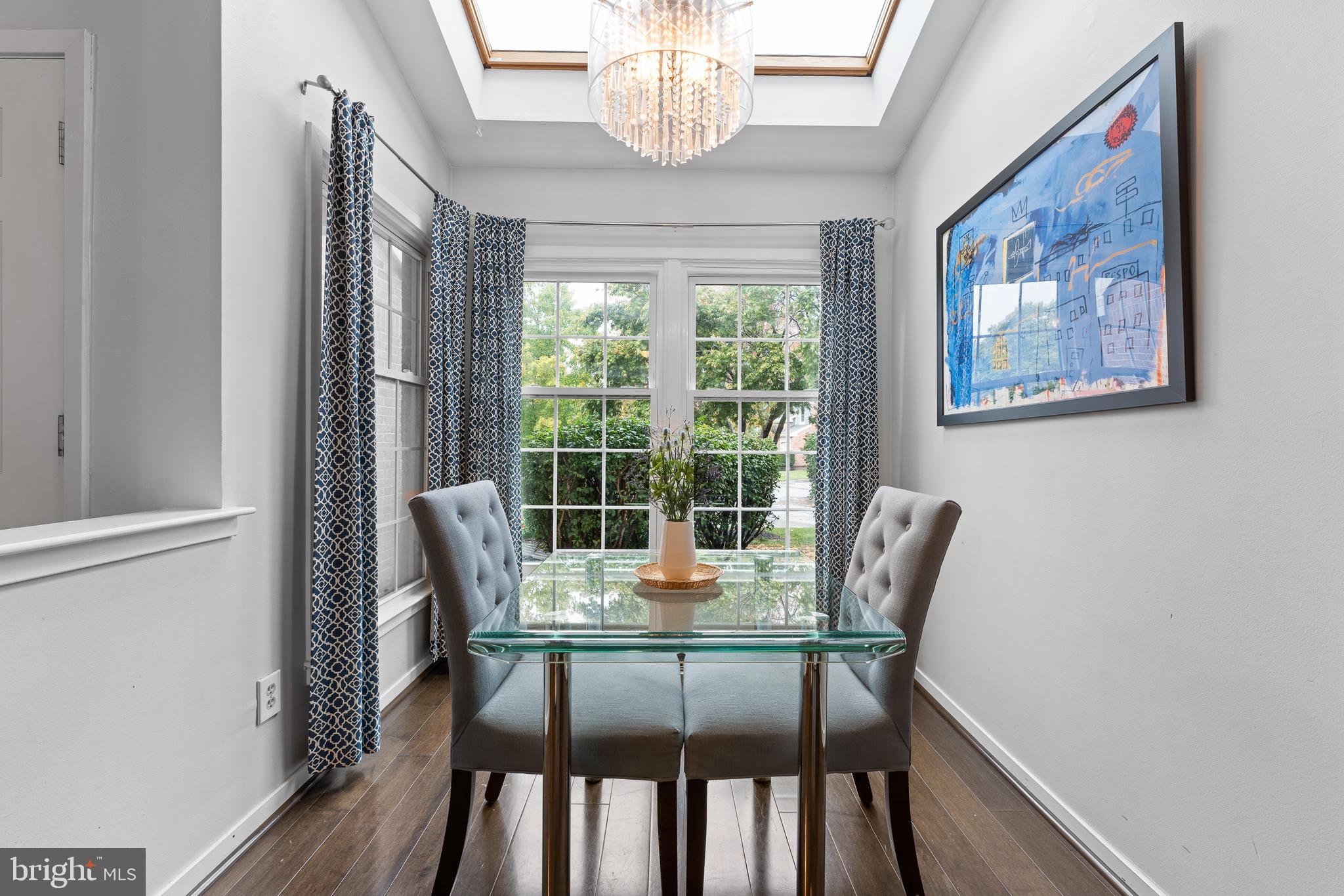 19 Windsor Circle Chesterbrook, PA 19087 - Photo 5 of 28 Skylight and large windows provide ample sunlight