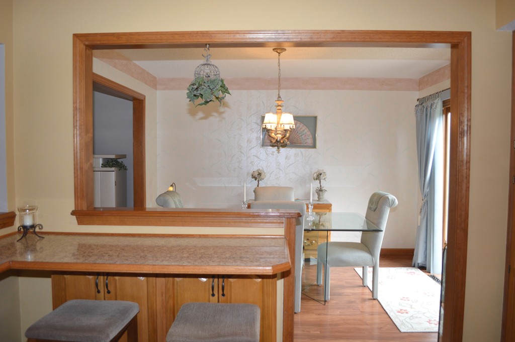 8 Castle Hills Road, Unit D Agawam, MA 01001 - Photo 9 of 30 Gallery Image 9