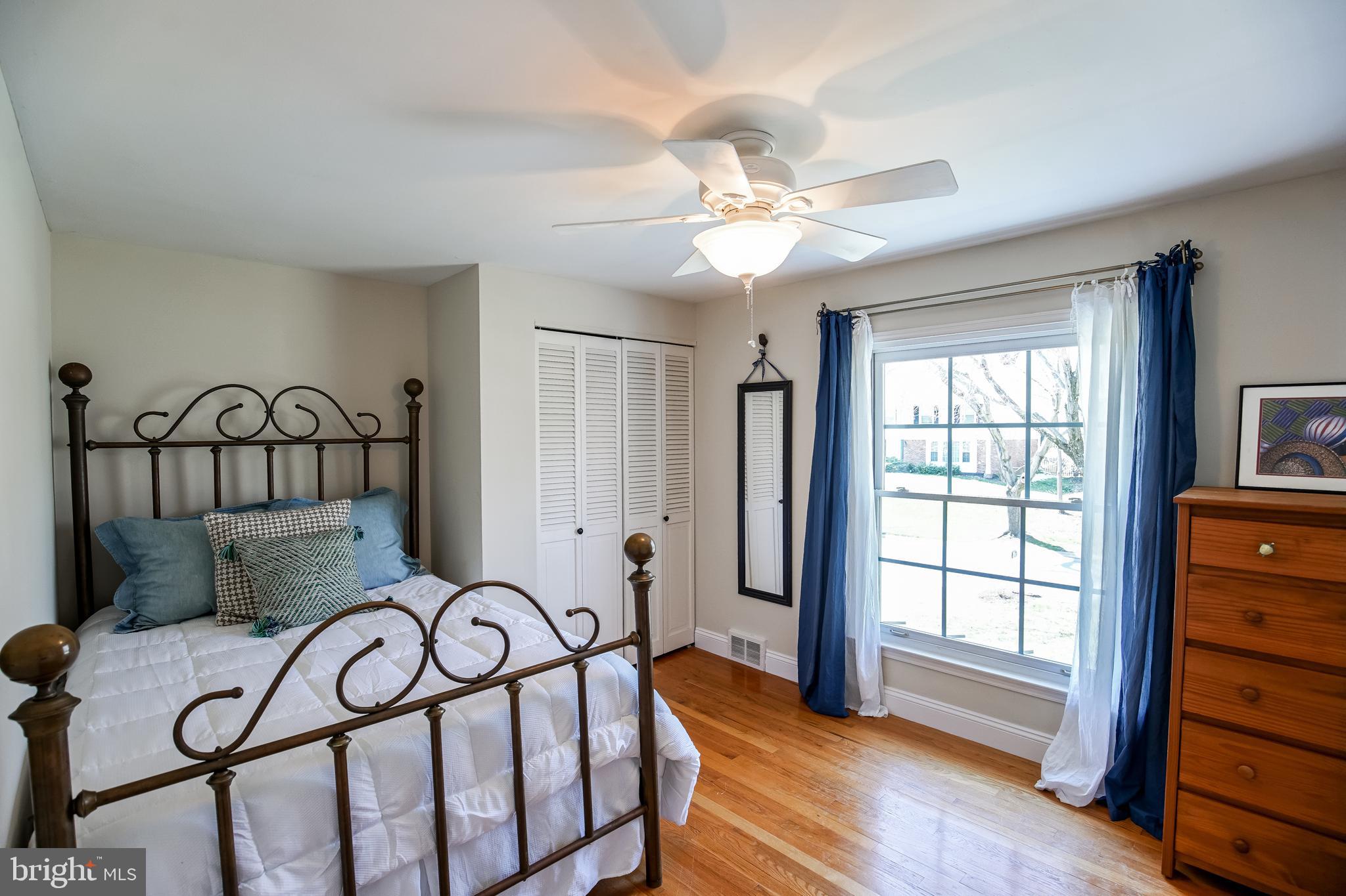 11107 Old Coach Road Potomac, MD 20854 - Photo 20 of 29 Bedroom #4