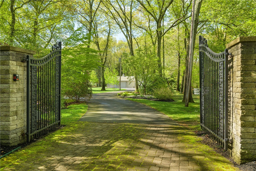 180 Ten Rod Road North Kingstown, RI 02852 - Photo 46 of 50 Gated Private Drive