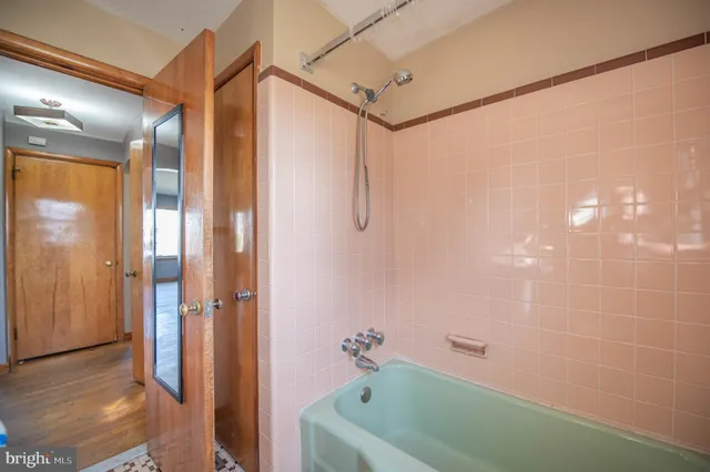 $359,900 | 2724 Beech Street, Hatfield, PA 19440