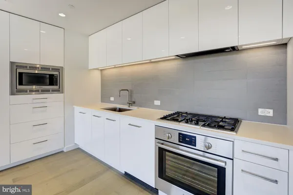 $6,000 | 1111 24th Street Northwest, Unit 87, Washington, DC 20037