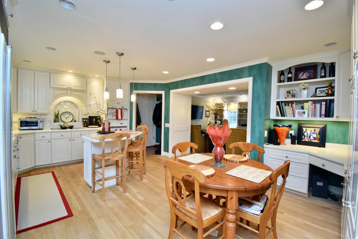 5999 Salem Road Cincinnati, OH 45230 - Photo 8 of 32 Gallery Image 8