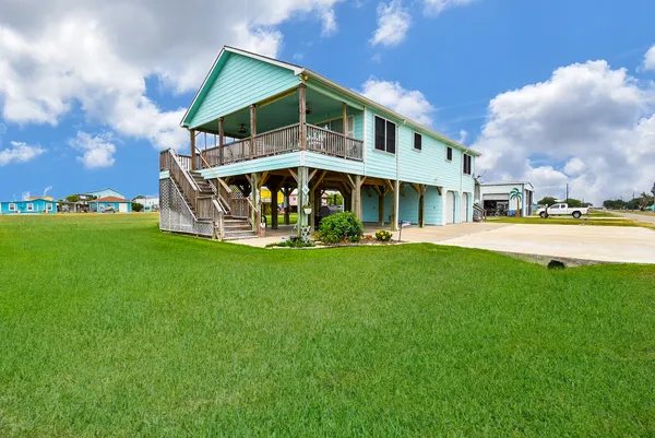 $349,900 | 16 Peggy Street, Palacios, TX 77465