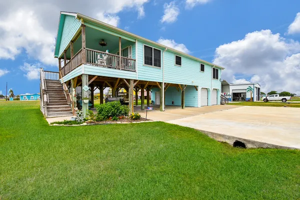 $349,900 | 16 Peggy Street, Palacios, TX 77465