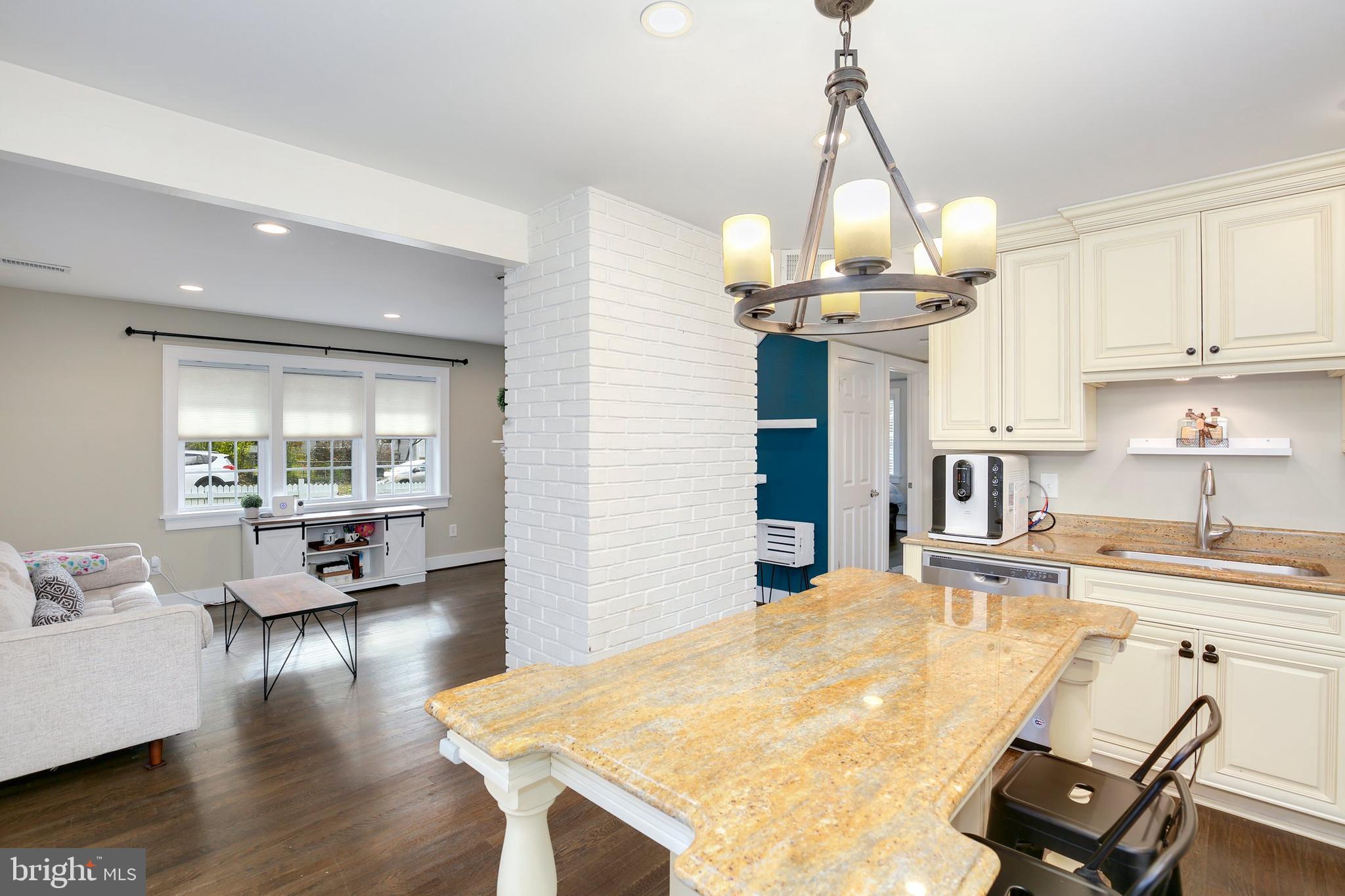 2203 Luzerne Avenue Silver Spring, MD 20910 - Photo 13 of 30 Gallery Image 13