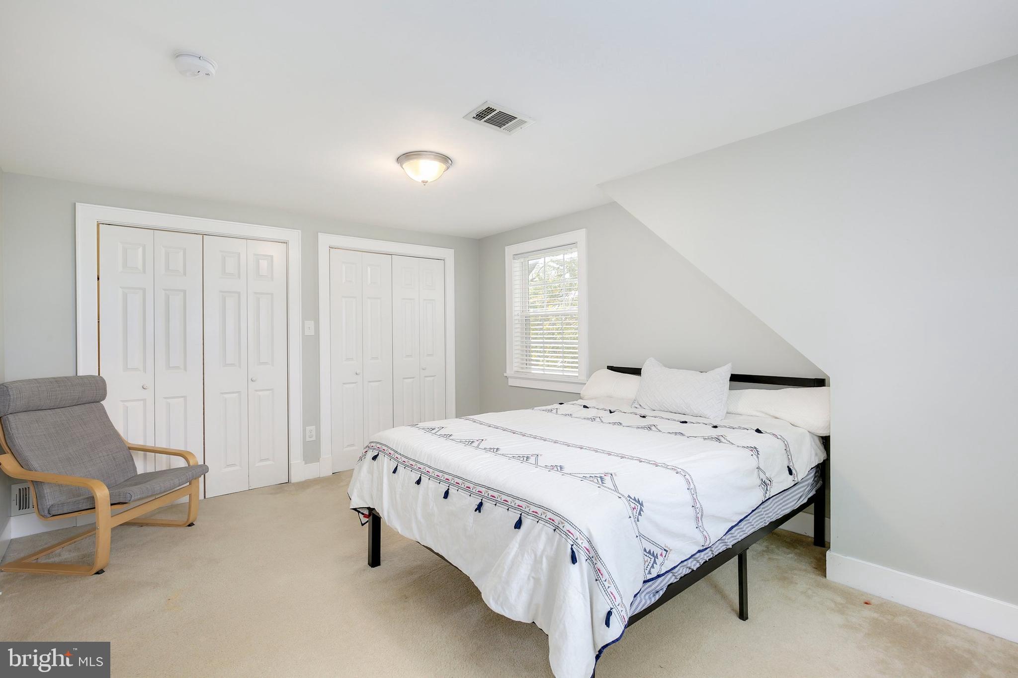 2203 Luzerne Avenue Silver Spring, MD 20910 - Photo 14 of 30 Gallery Image 14