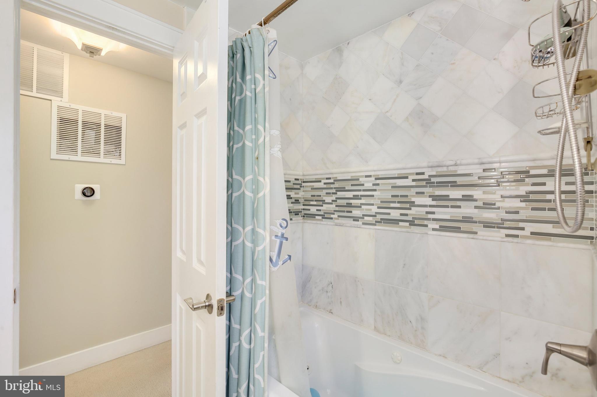 2203 Luzerne Avenue Silver Spring, MD 20910 - Photo 18 of 30 Gallery Image 18