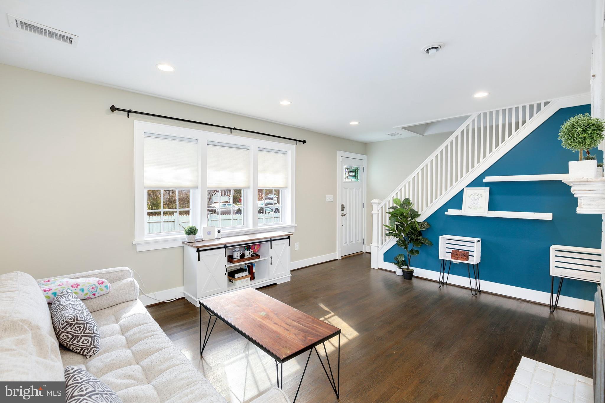2203 Luzerne Avenue Silver Spring, MD 20910 - Photo 7 of 30 Gallery Image 7