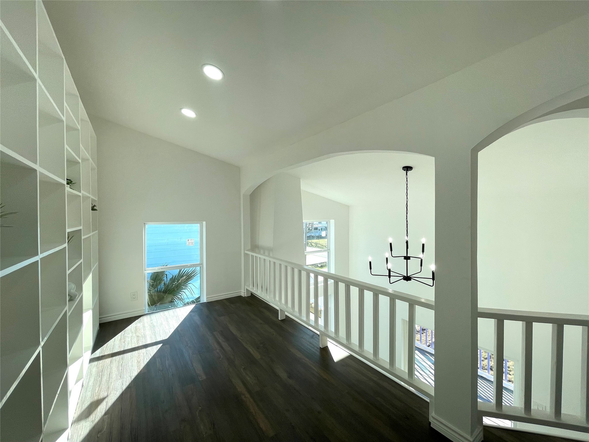 1031 15th Street Dickinson, TX 77539 - Photo 27 of 50 Upstairs loft / office / library..