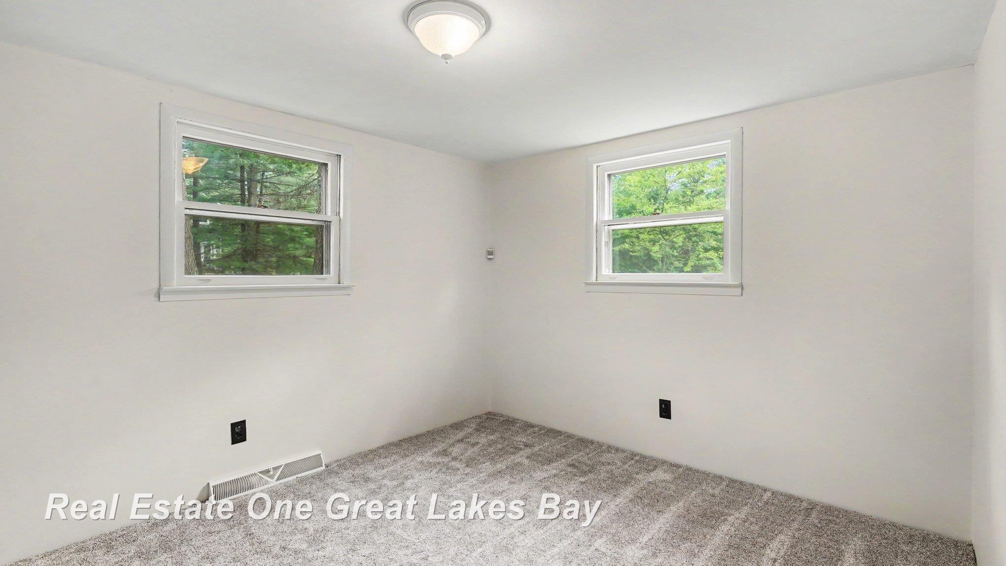 11075 Spencer Road St. Charles, MI 48655 - Photo 11 of 31