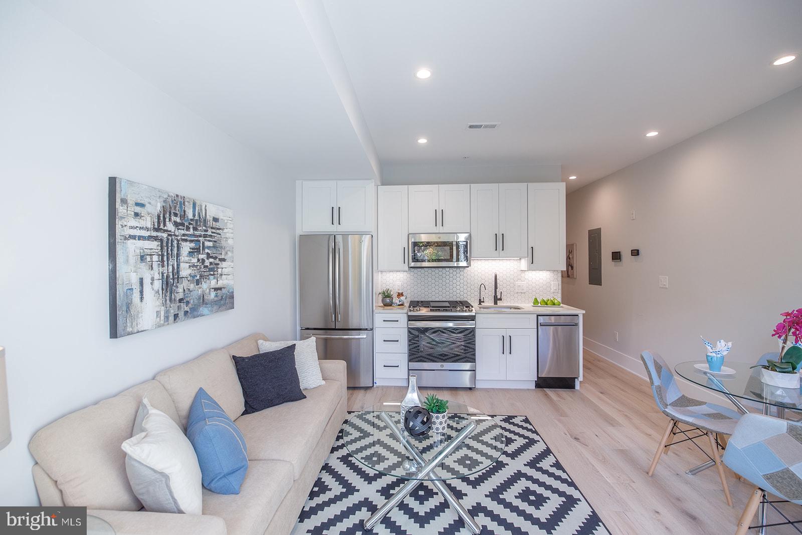 2244 Ontario Road Northwest, Unit 4 Washington, DC 20009 - Photo 7 of 29