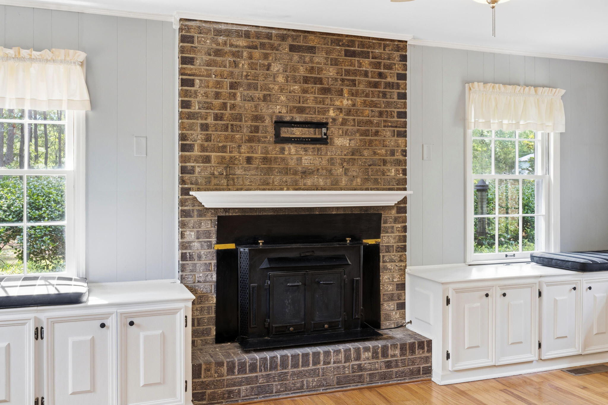 2981 Bennett Charles Road Mount Pleasant, SC 29466 - Photo 20 of 58 21-web-or-mls-470A8389