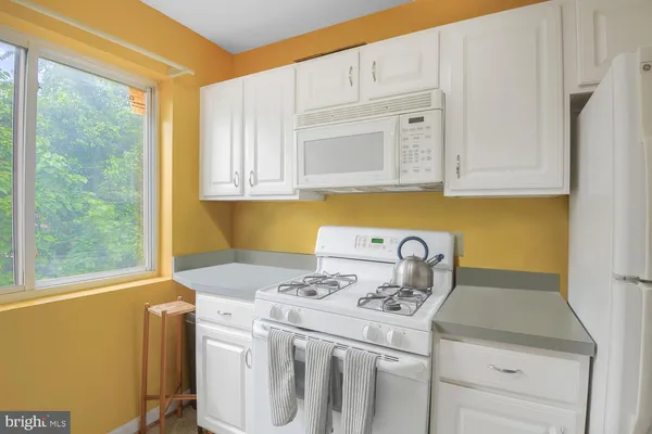 $148,000 | 4212 Benning Road Northeast, Unit 5, Washington, DC 20019