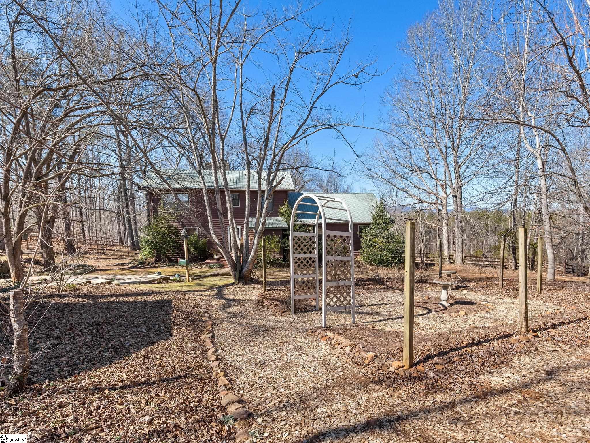 405 Loop Road Campobello, SC 29322 - Photo 40 of 49