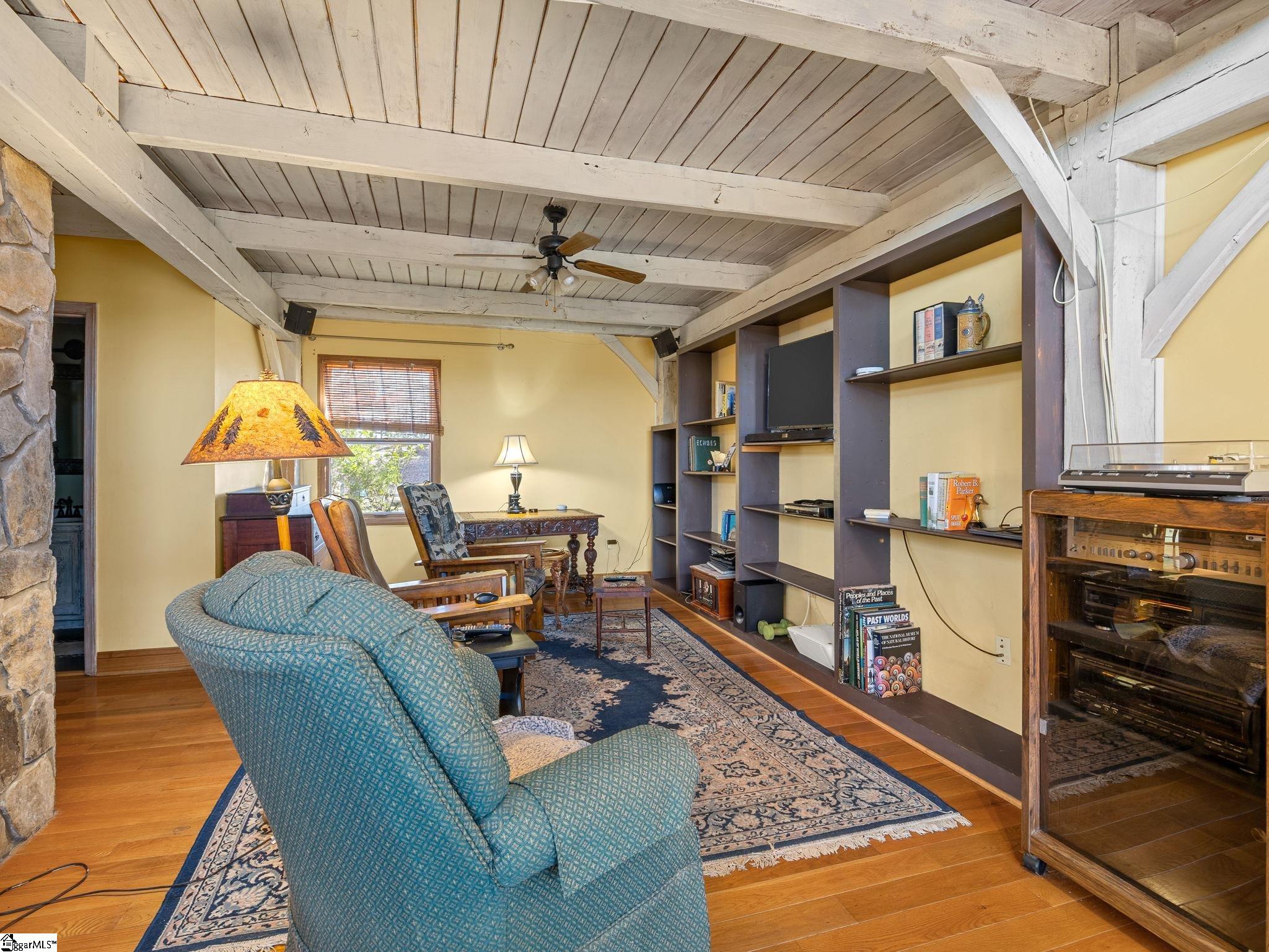 405 Loop Road Campobello, SC 29322 - Photo 41 of 49