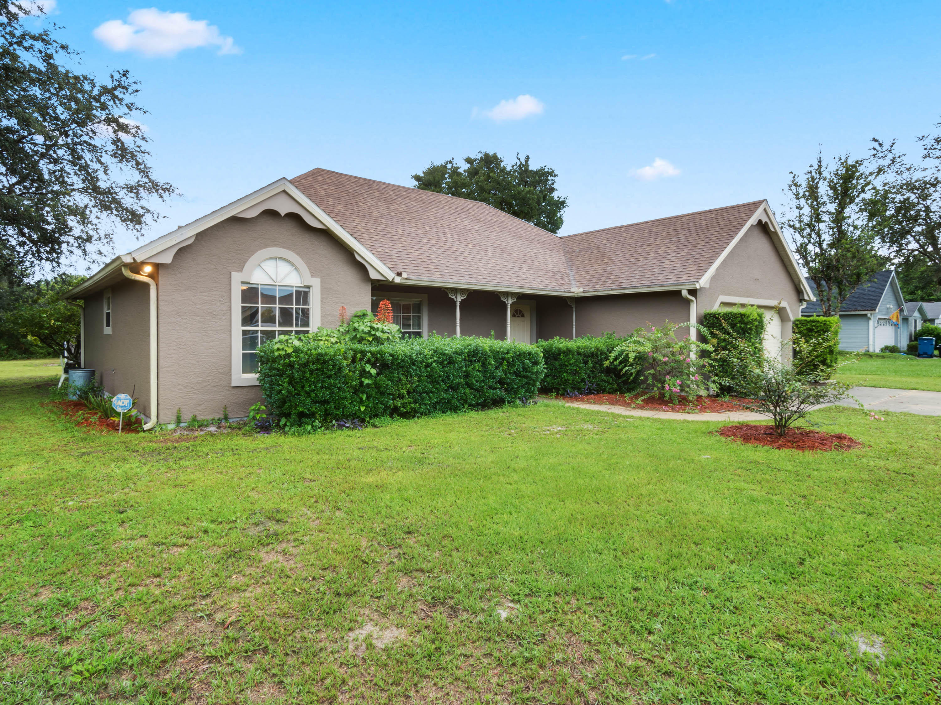 1455 7th Avenue DeLand, FL 32724 - Photo 3 of 29 1455-7th-avenue--deland--fl-32724---03