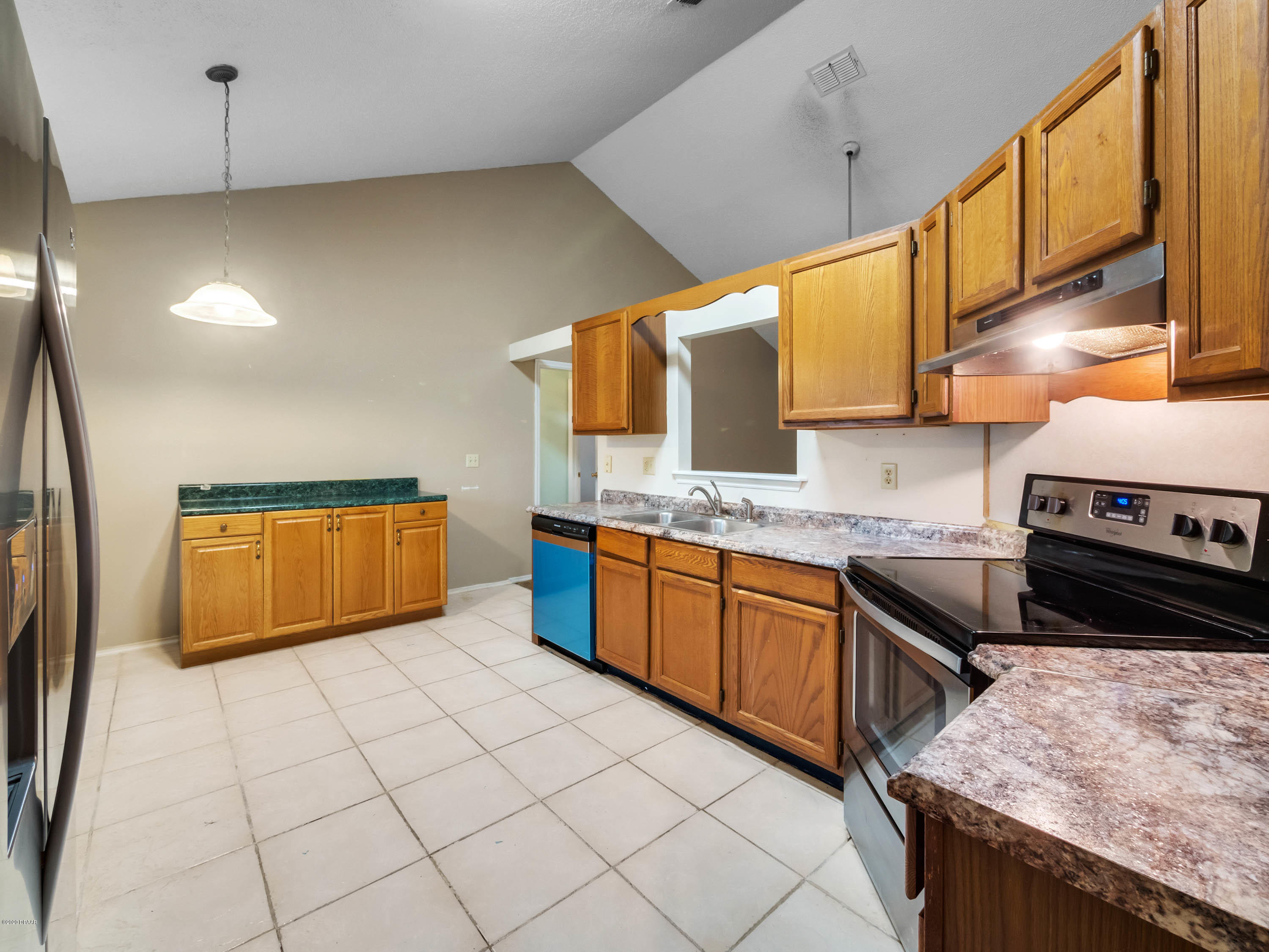 1455 7th Avenue DeLand, FL 32724 - Photo 4 of 29 1455-7th-avenue--deland--fl-32724---14