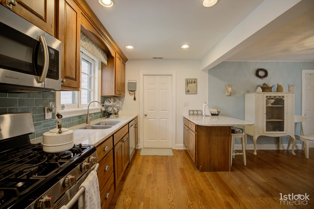 117 Polk Street Oswego, IL 60543 - Photo 11 of 34