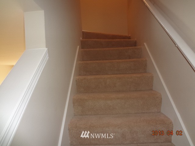 833 Southwest Sunset Boulevard, Unit J48 Renton, WA 98057 - Photo 5 of 11