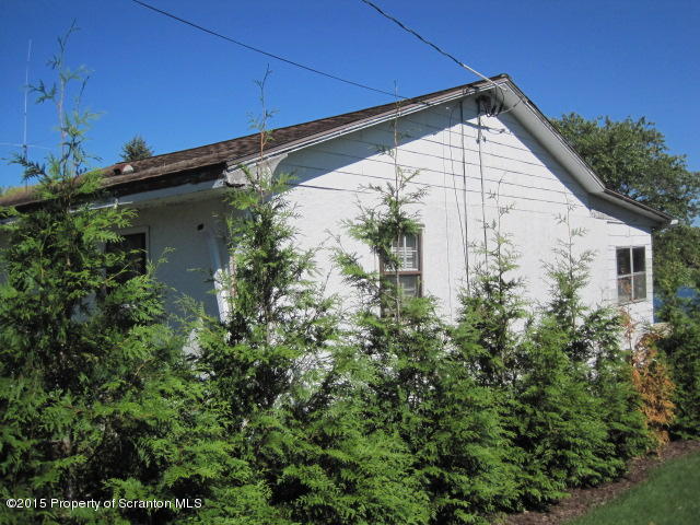 813 Lake Spangenberg Road Lake Ariel, PA 18436 - Photo 8 of 10 Gallery Image 8
