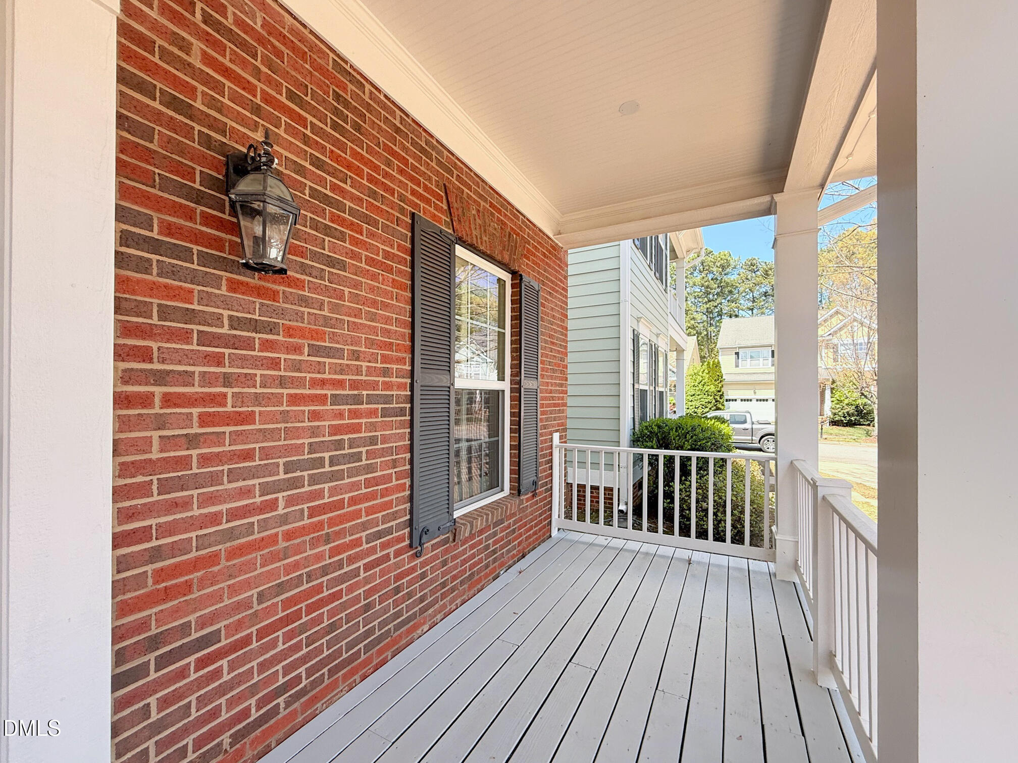 847 Historian Street Raleigh, NC 27603 - Photo 3 of 52 847 Histiorian St_www.scalaphotography.c