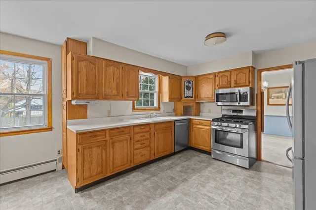 $699,900 | 23 Birchwood Lane, Burlington, VT 05408