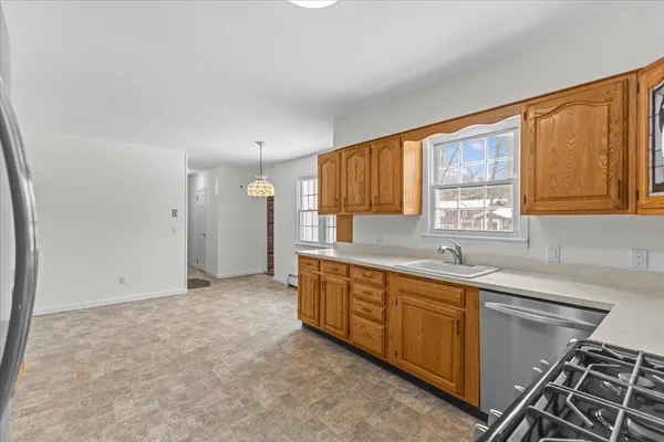 $649,900 | 23 Birchwood Lane, Burlington, VT 05408