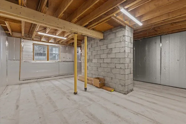 $649,900 | 23 Birchwood Lane, Burlington, VT 05408