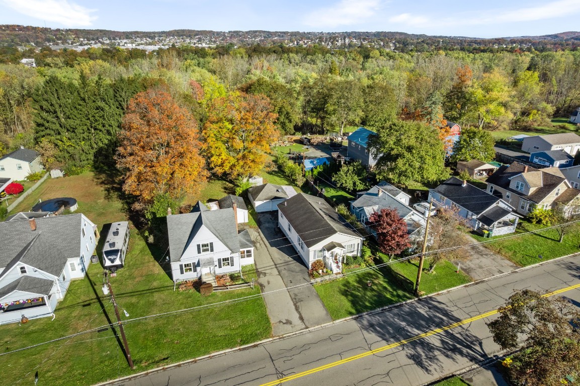 925 Vestal Road Vestal, NY 13850 - Photo 23 of 31 Gallery Image 23