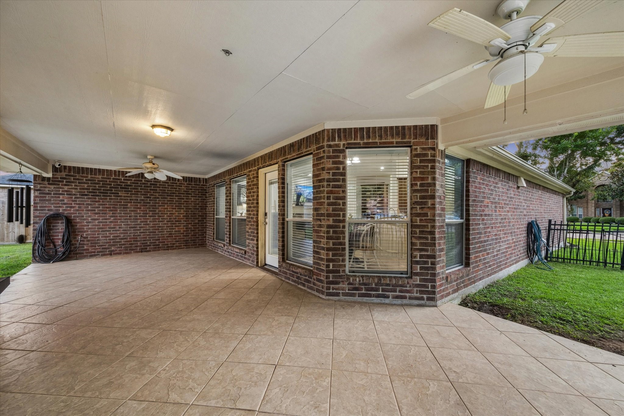 2450 Sullivan Lane Dickinson, TX 77539 - Photo 16 of 18