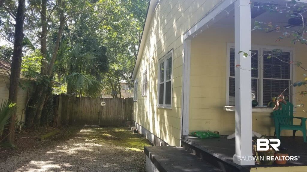 7 Gladys Avenue Mobile, AL 36604 - Photo 4 of 17